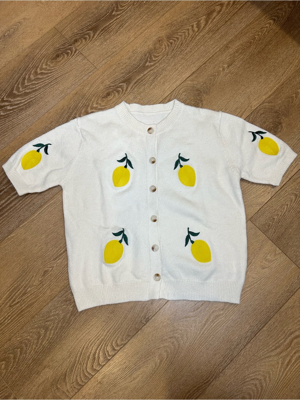 Cozy Lemon Print Short sleeve Soft Knit Cardigan sz L